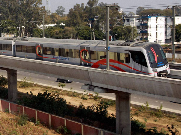 Delhi metro a carrier of political ads Delhi metro a carrier of political ads