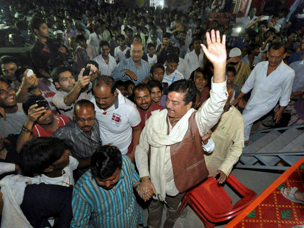 Shatrughan Sinha during an election meeting at Sipara