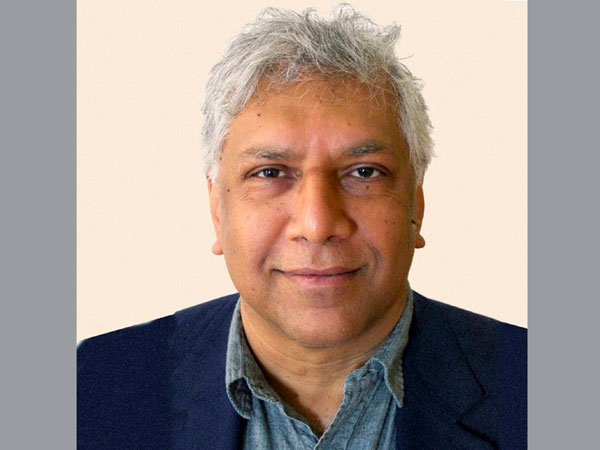 Bangalore-born poet wins 2014 Pulitzer