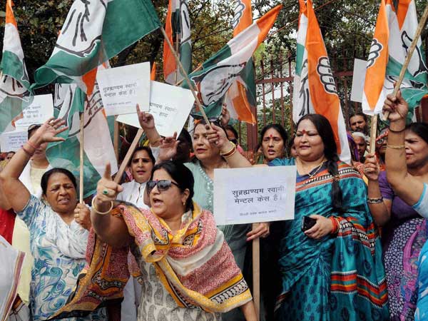 BJP's Swamy calls Priyanka an alcoholic