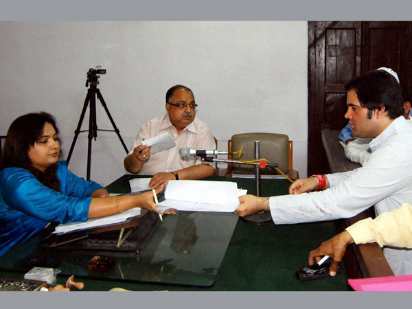 Varun files nomination from Sultanpur