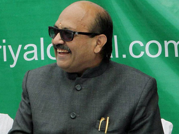 Amar Singh dismisses AAP, Kejriwal
