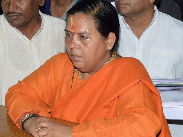 Uma Bharti hits out at Robert Vadra