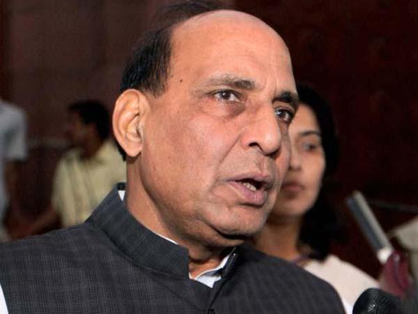 Rajnath meets N D Tiwari, seeks blessing