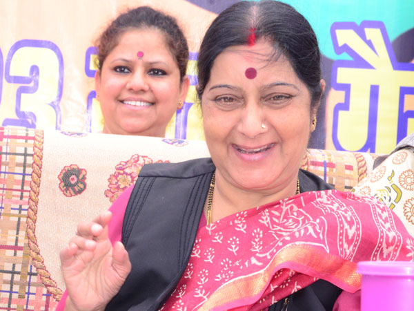 Sushma praises Narendra Modi in Bihar