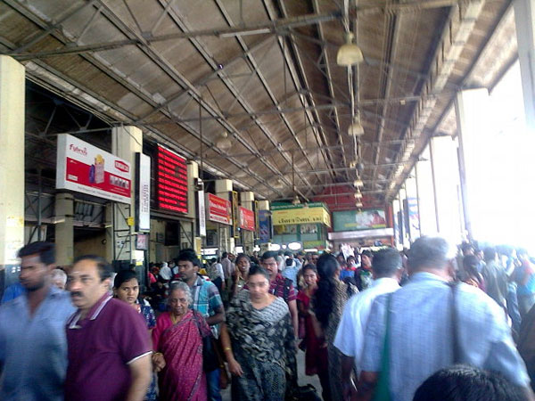 Passengers fled from train: eyewitness