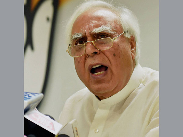 Sibal: Modi will never become the PM 