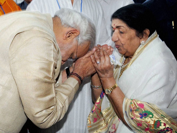 Modi and Lata Mangeshkar