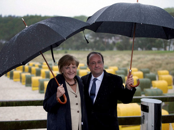 Merkel, Hollande plan referendum Merkel, Hollande plan referendum