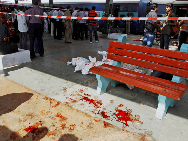 Train blast probe: K'taka police team in city to assist CB-CID