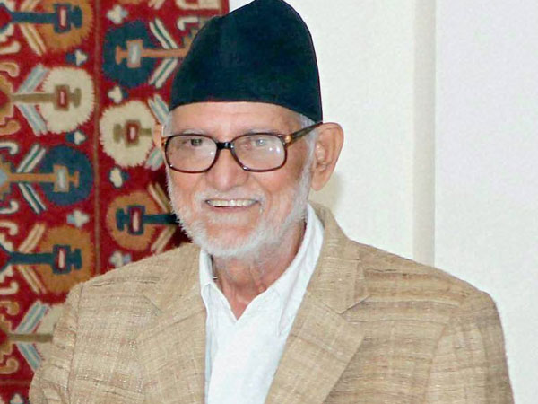 Koirala invites Modi to visit Nepal