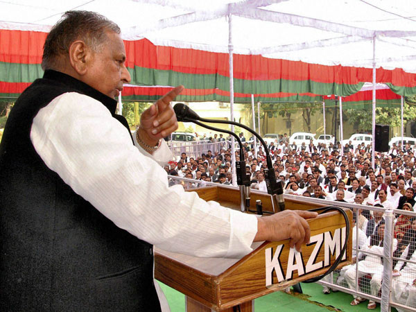 Work for people, expose BJP: Mulayam