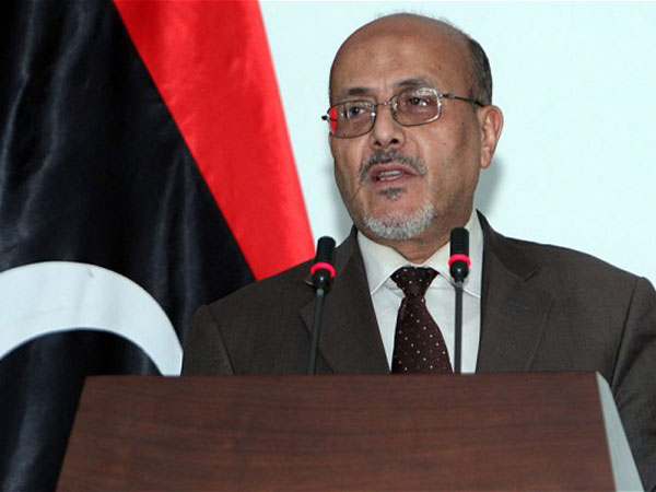 New Libyan PM swears in
