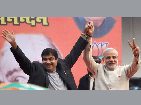 Development: Gadkari unveils blue-print