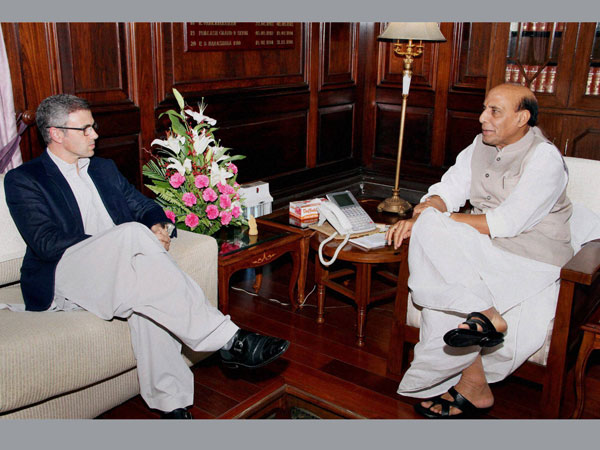 Union Home Minister Rajnath Singh meets Chief Minister of Jammu & Kashmir