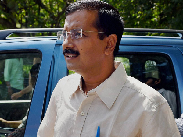 Delhi: Kejriwal addresses party workers 