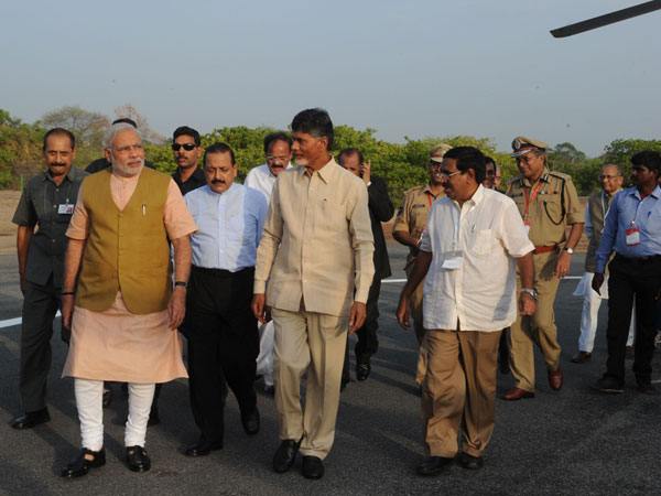 Chandrababu Naidu meets PM Chandrababu Naidu meets PM