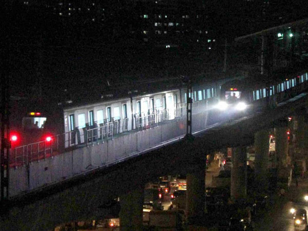 Mumbai Metro becomes the butt of jokes