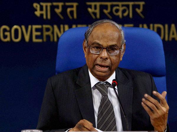Rangarajan defends report on poverty