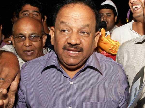 Vardhan urges to reduce child deaths