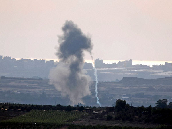 Netanyahu vows more attacks, as rocket attack kills first Israeli