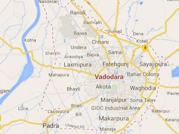 Stone-pelting in Vadodara