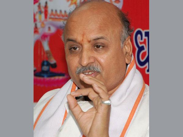 Construction of Ram temple on VHP's agenda: Togadia