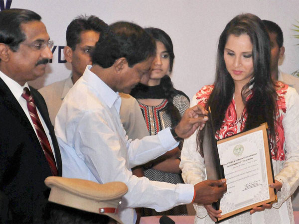 Sania condemns 'outsider' brand