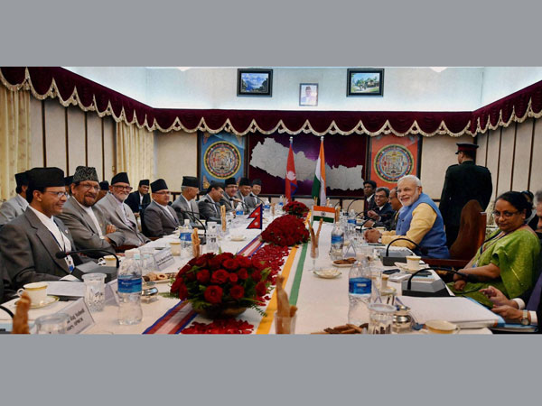 Pm Modi with Nepalese delegates