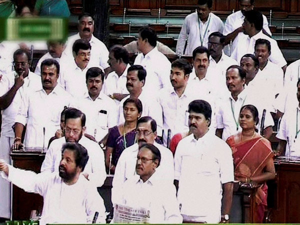 TMC protests against Modi Govt in Parl