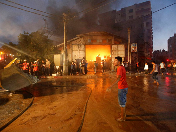 Israel continues airstrikes in Gaza