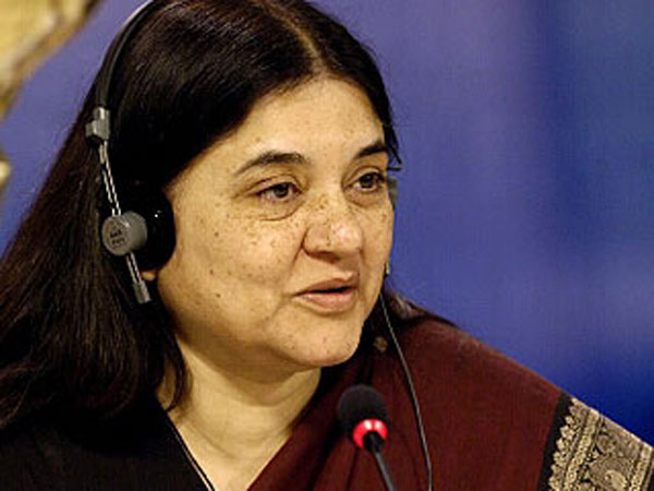 Bill to amend Juvenile Justice Act introduced in LS - Oneindia News