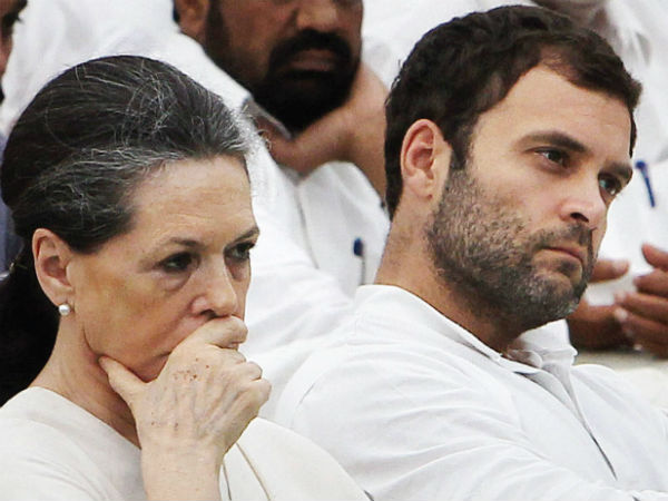 Sonia committed to women's bill