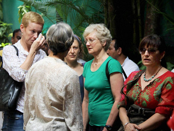 Foreign followers of Yoga guru BKS Iyengar