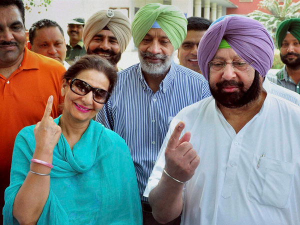 Casting votes for Patiala assembly bypoll, in Patiala