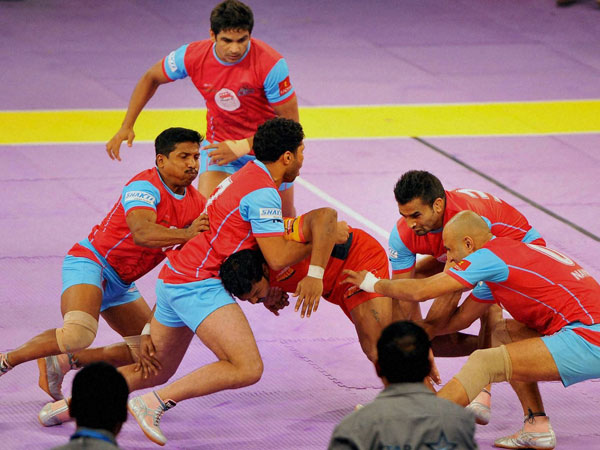 Bengaluru Bulls (Red) and Pink Panthers