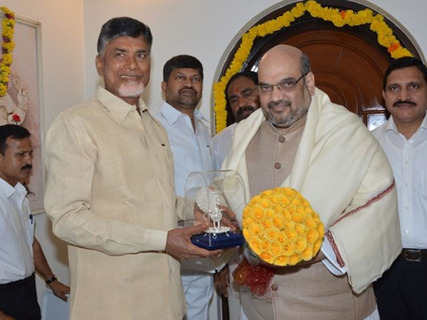 Amit Shah meets Chandrababu Naidu