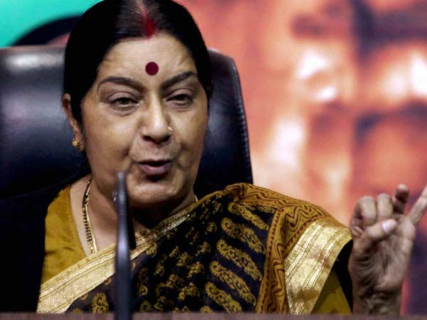 Swaraj focuses on defence in Vietnam