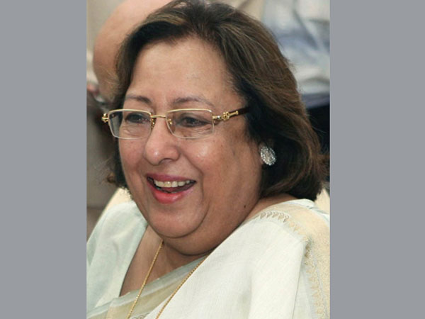 Heptulla clarifies on 'Hindu' remark 