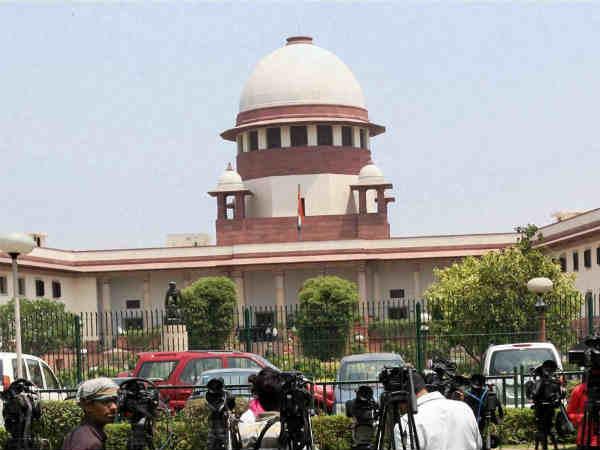 Gwalior judge case:SC stays proceedings 