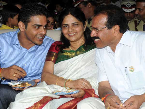 Sadananda Gowda with family