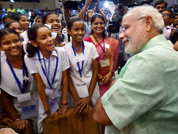 Students stump PM Modi with questions 