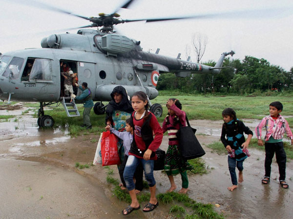 Jammu floods updates: Rain wanes, UN to aid in relief operations
