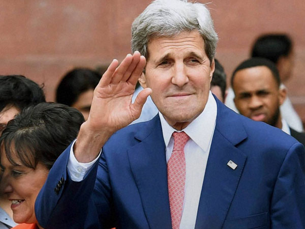 John Kerry to arrive in Middle East