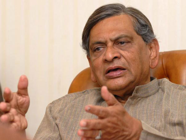 Krishna deviates from Cong on LoP stand