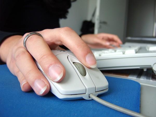 Background: Corporates use Social Media