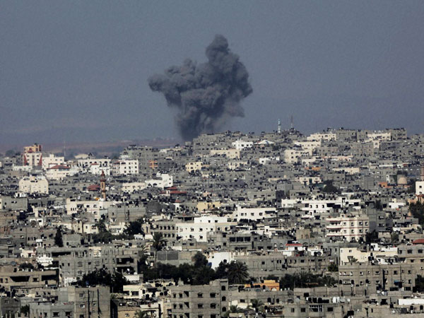 IS Air strikes:Arab countries offer help