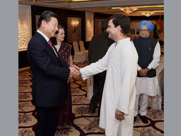 Sonia, Manmohan call on Xi