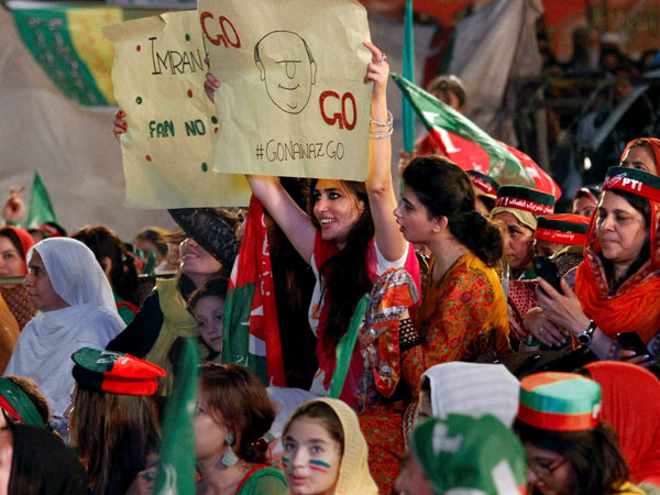 Imran Khan's supporters protest in Islamabad Imran Khan's supporters protest in Islamabad