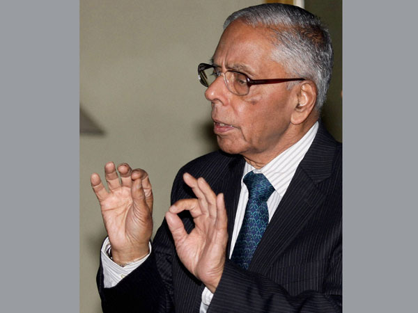 India faces several dangers, but not in Kashmir: Ex-NSA Narayanan